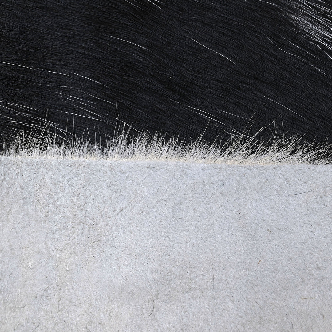 Classic Black & White Cowhide 4.5x5 FT