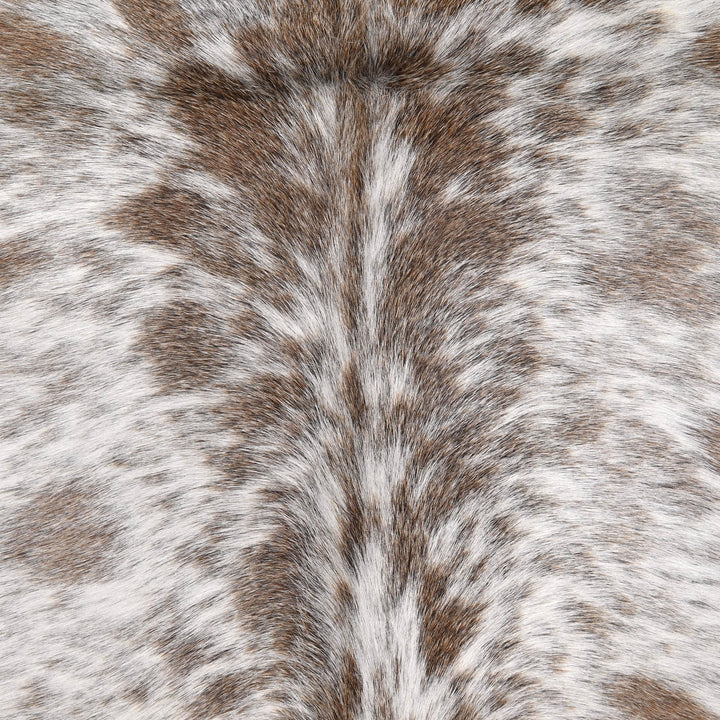 Salt & Pepper Speckled Cowhide 4.5x4.5 FT
