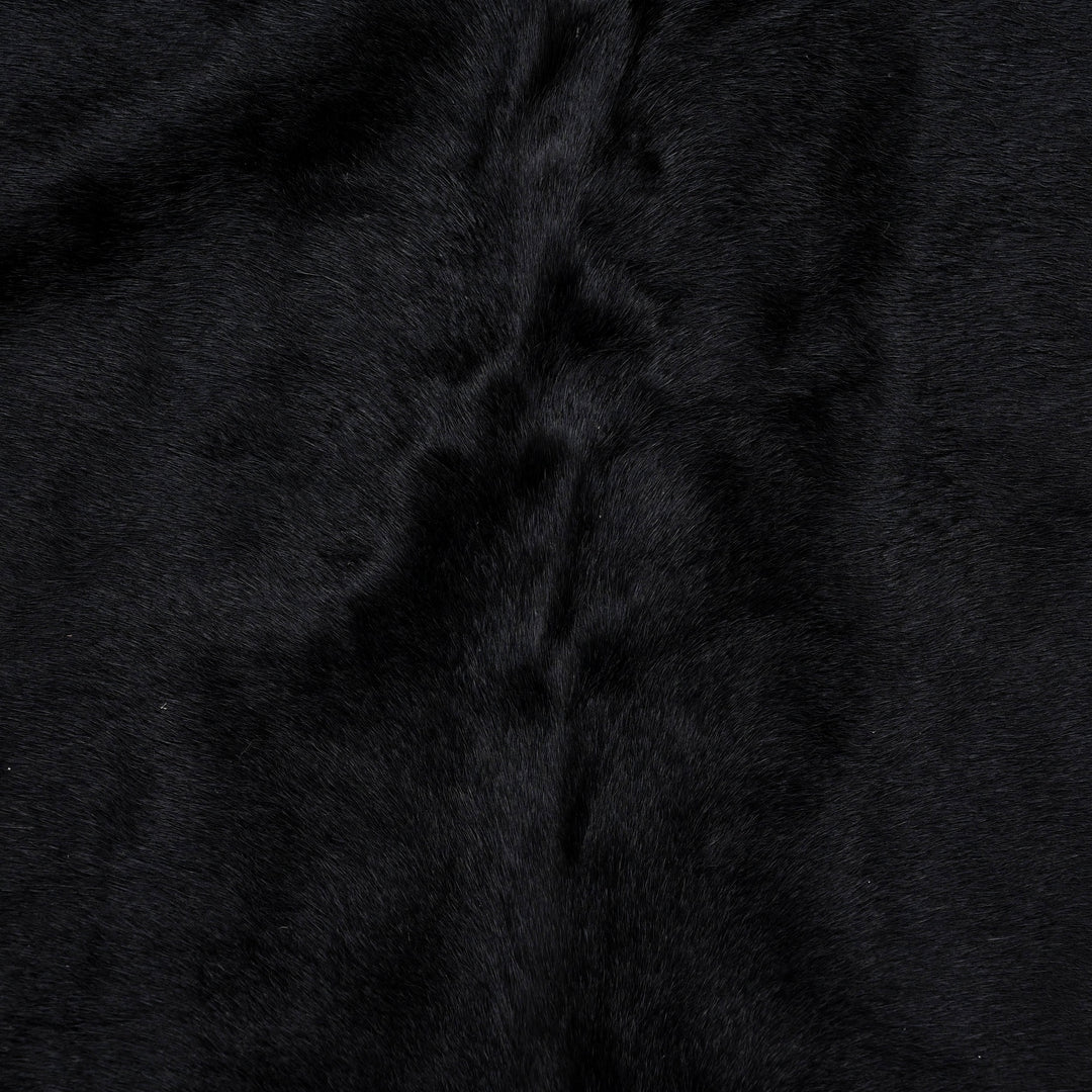 Subtle Dark Chocolate Cowhide 6x6 FT
