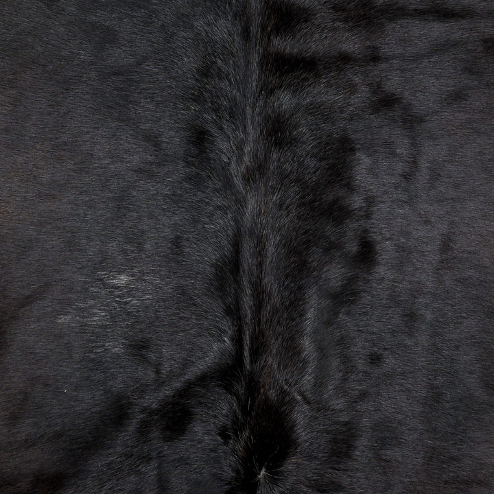 Deep Toned Speckle Accents Cowhide 6.5x6.5 FT