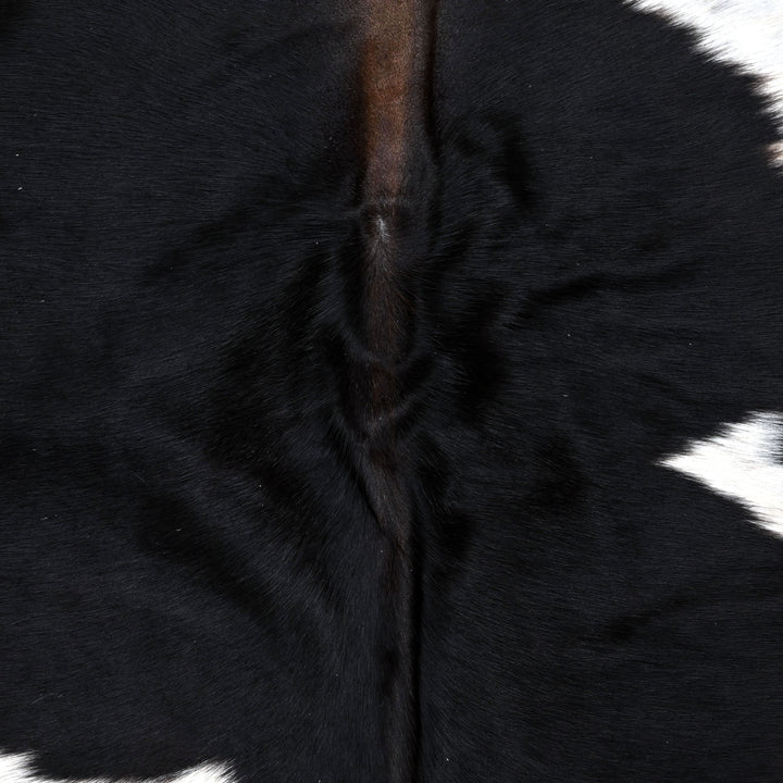 Classic Piebald Tricolour Cowhide 5.5x5.5 FT