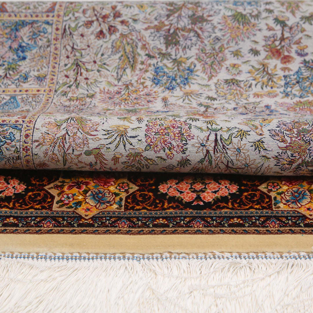 Supreme Fine Persian Silk Rug 2.5x4 Ft