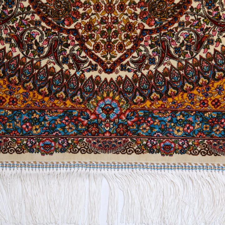 Supreme Fine Persian Silk Rug 2.5x4 Ft