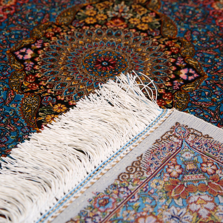 Supreme Fine Persian Silk Rug 2.5x4 Ft