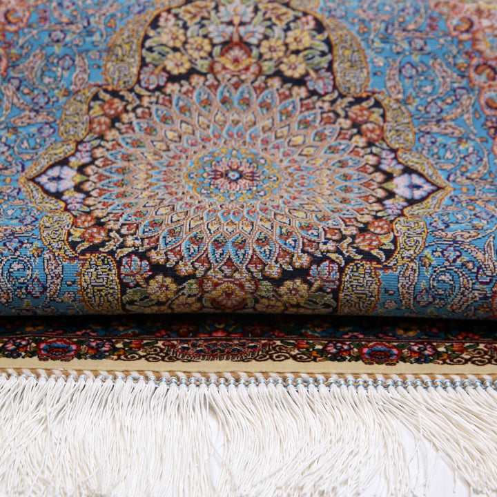 Supreme Fine Persian Silk Rug 2.5x4 Ft