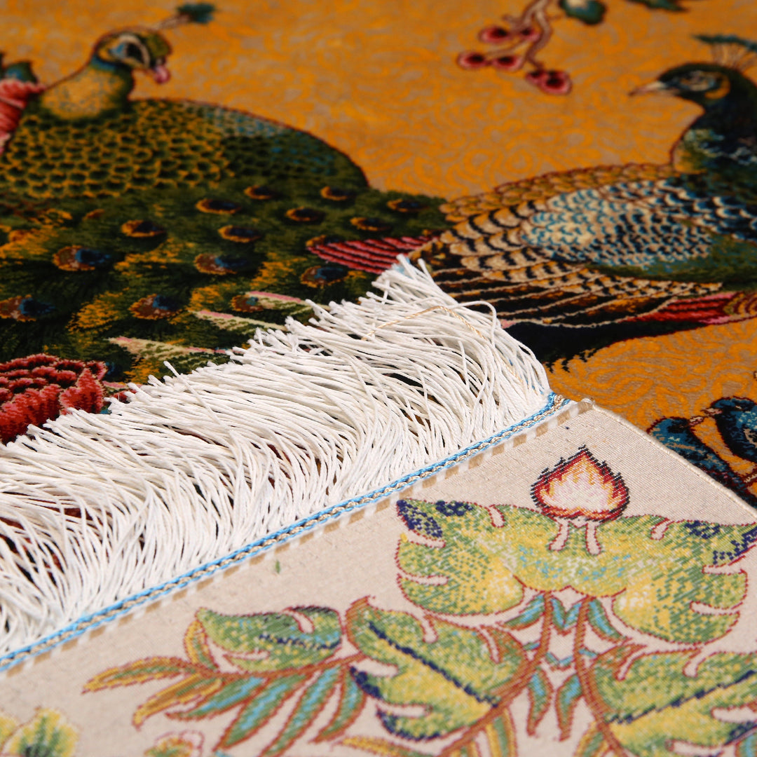 Supreme Fine Persian Silk Rug 2.5x4 Ft