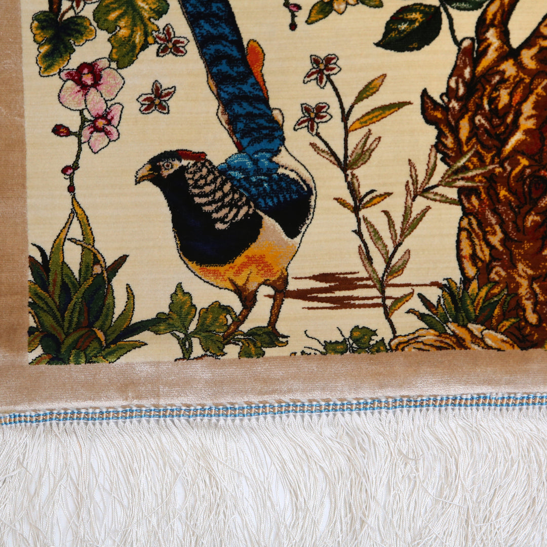 Supreme Fine Persian Silk Rug 2.5x4 Ft