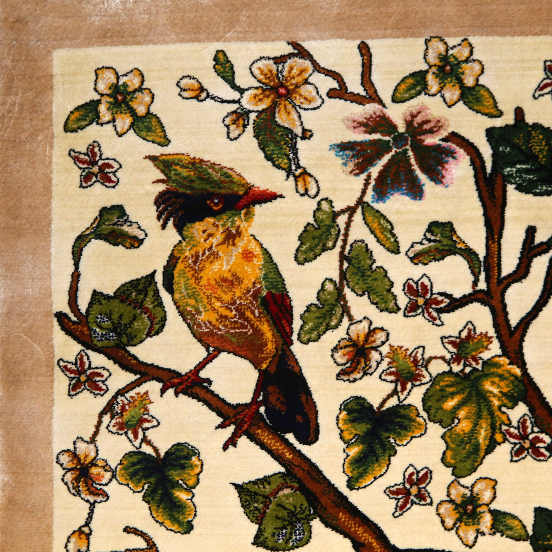 Supreme Fine Persian Silk Rug 2.5x4 Ft