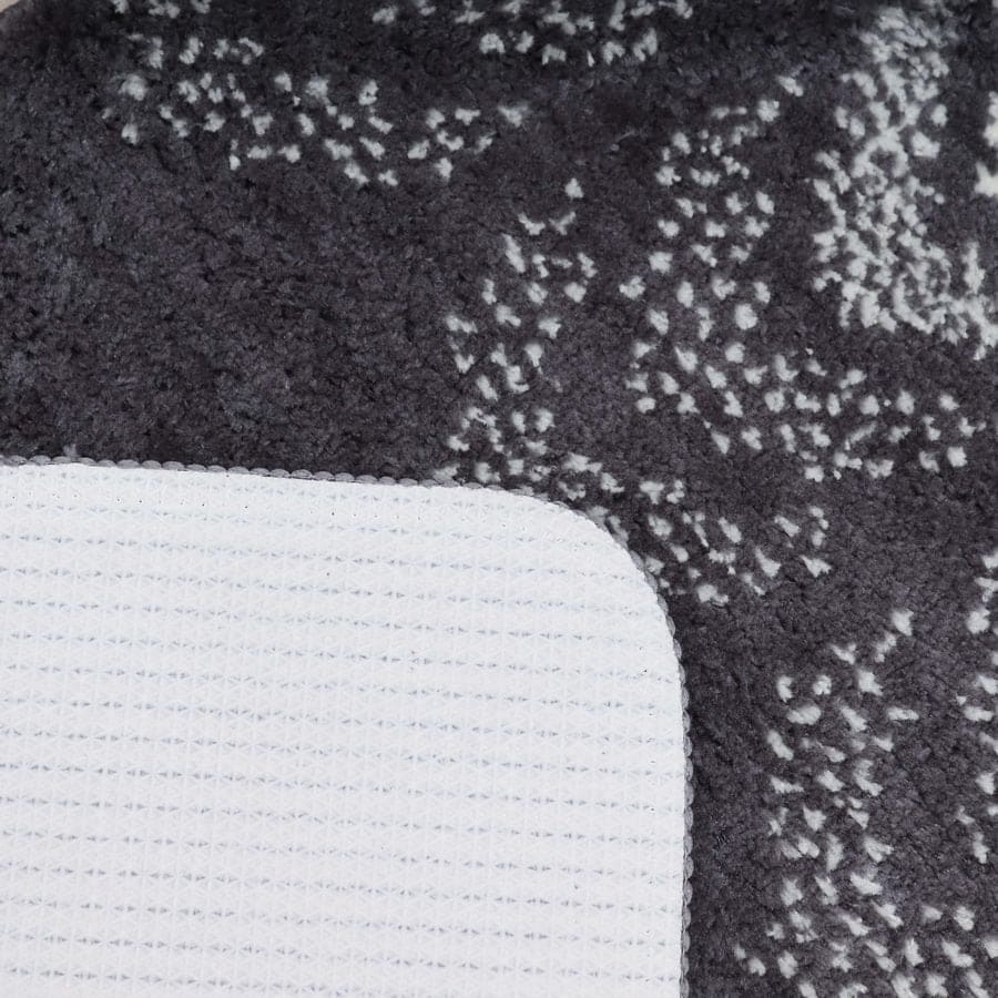 Charcoal Soft Chevron Patterned Bath Mat 50x80cm