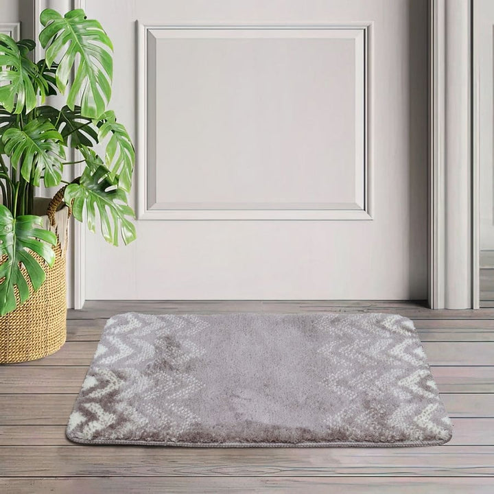 Grey Soft Chevron Patterned Bath Mat 40x60cm