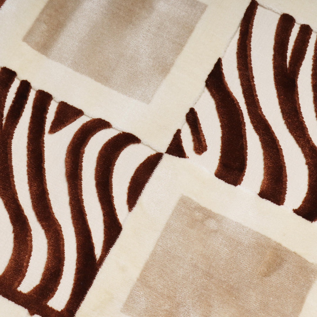 Turkish Embossed Rug 5x8 FT