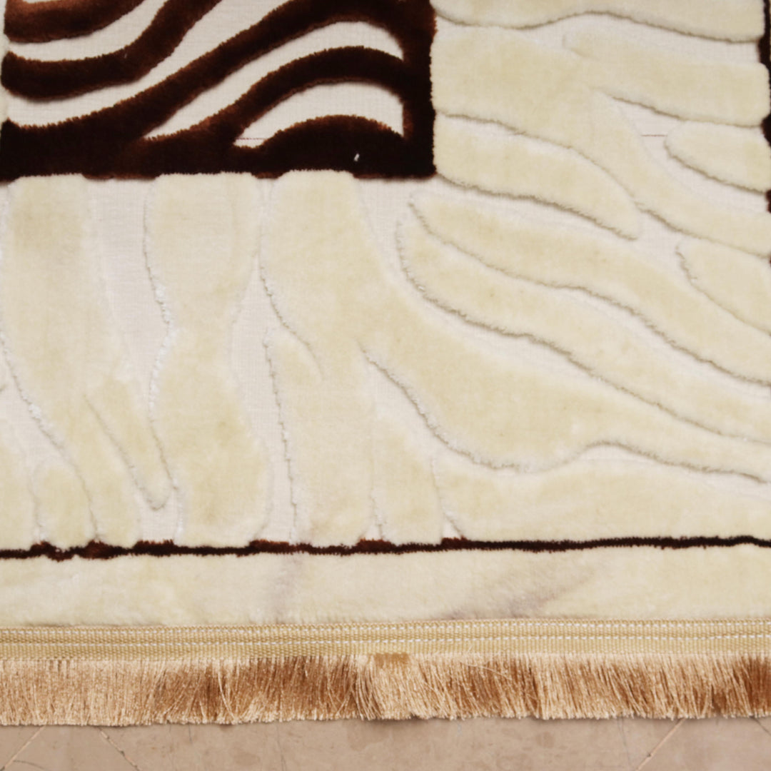 Turkish Embossed Rug 5x8 FT