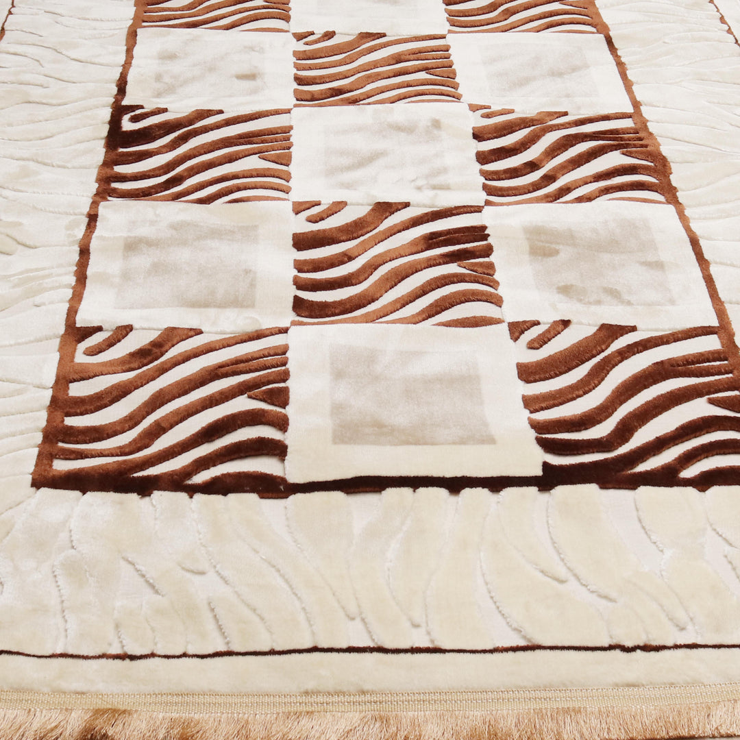 Turkish Embossed Rug 5x8 FT