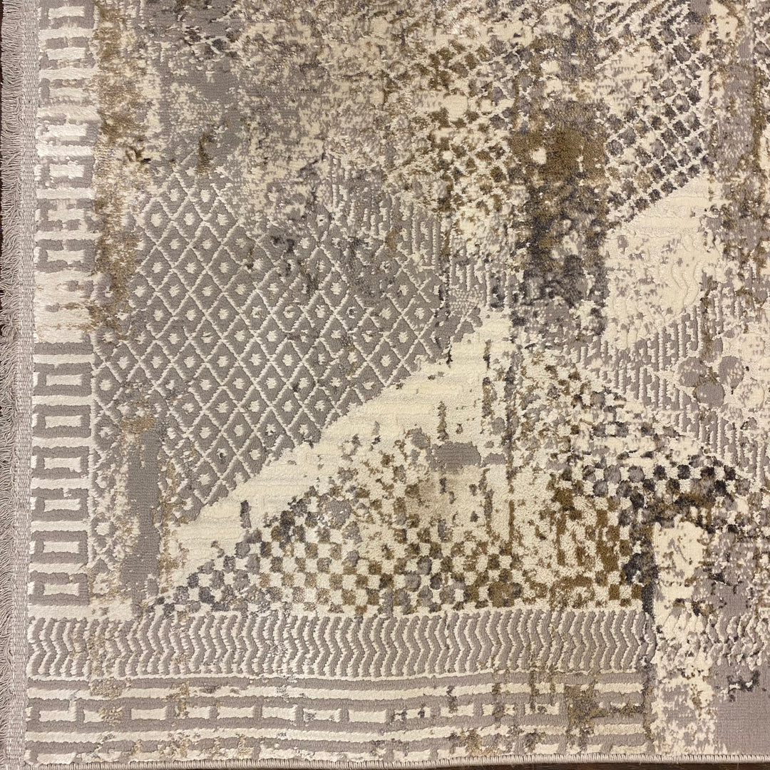 Off White Geometric Turkish Rug 4x6 Ft