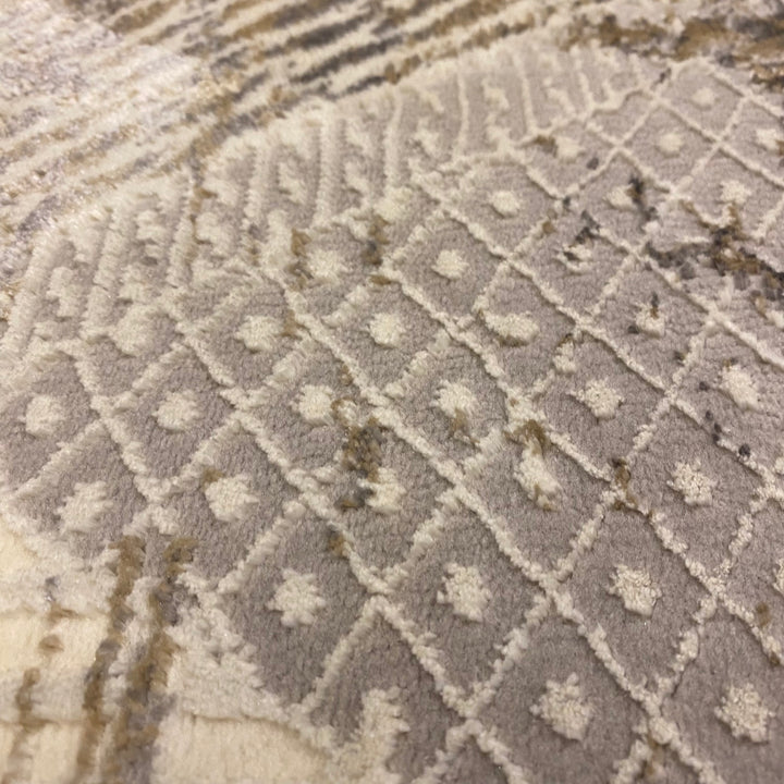 Off White Geometric Turkish Rug 4x6 Ft