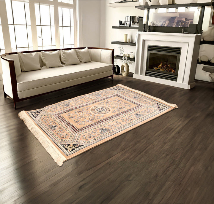 Fine Persian Khas Rug  4x6 ft