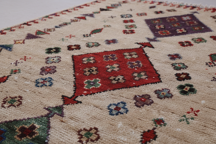 Antique Moroccan Handmade Rug 1001 Close-up 1