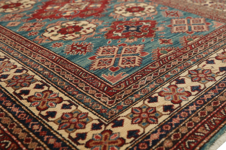 Beige Gold Super Kazak Rug 5830 Close-up 2