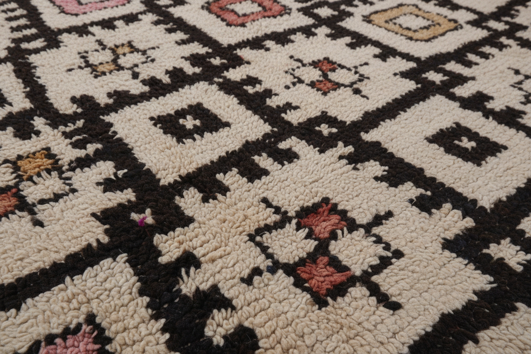 Multi Moroccan Handmade Rug 9002 Close-up 1