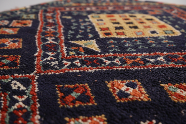 Traditional Moroccan Handmade Rug 9009 Close-up 2