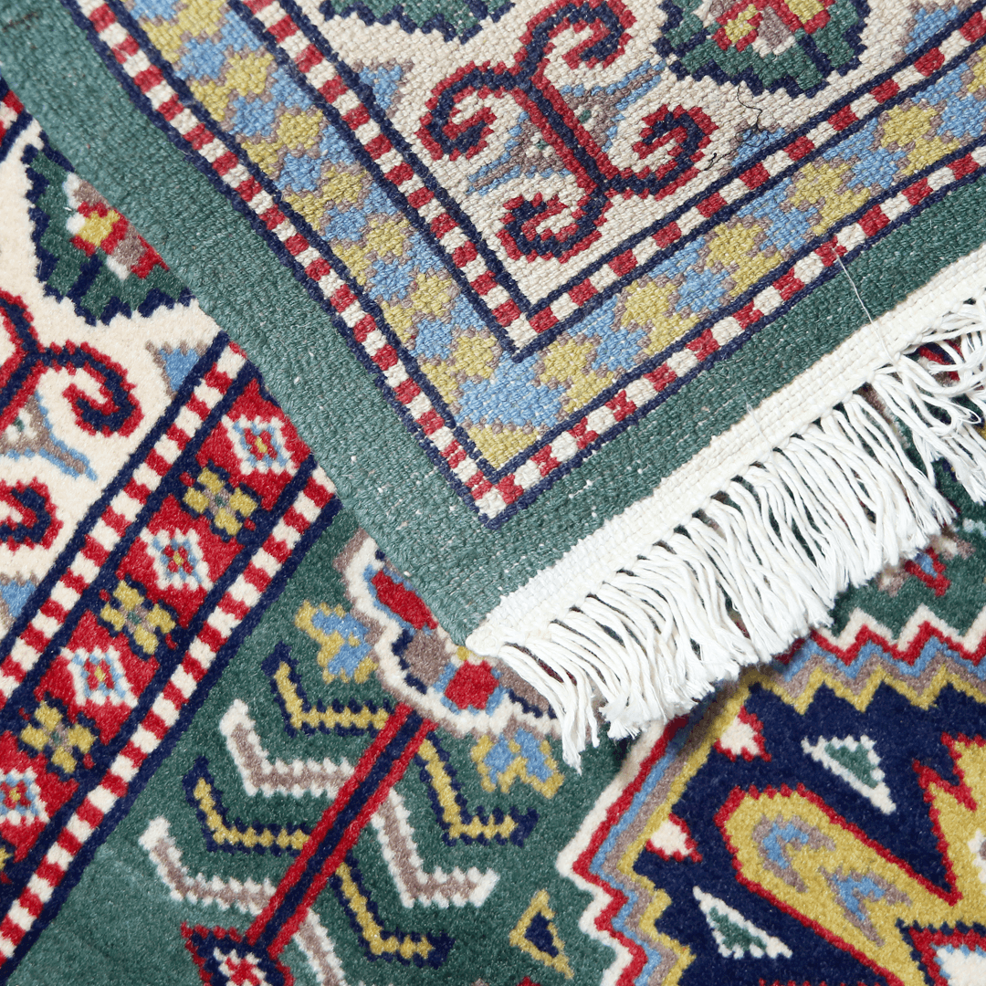 Handknotted Silk Rug 2.5x4 Ft