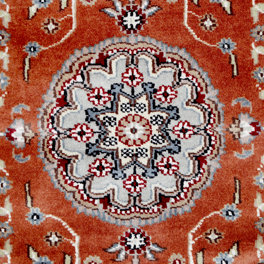 Handknotted Silk Rug 3x5 Ft