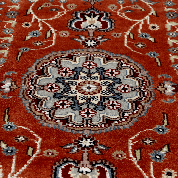Handknotted Silk Rug 3x5 Ft