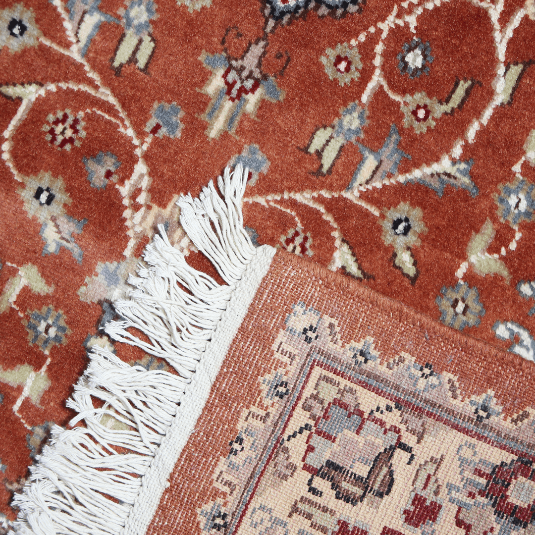 Handknotted Silk Rug 3x5 Ft