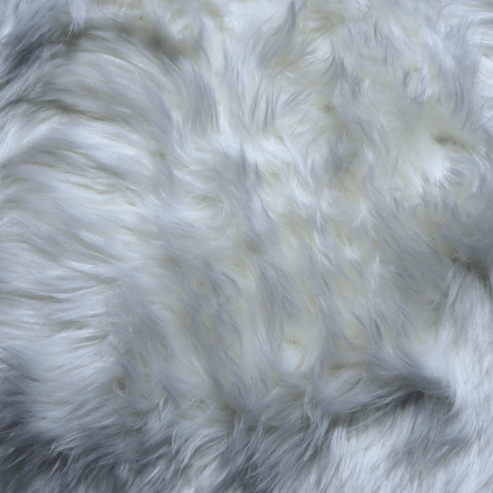 Fur-Runner - Pearl White  SHAPE 2x6 ft