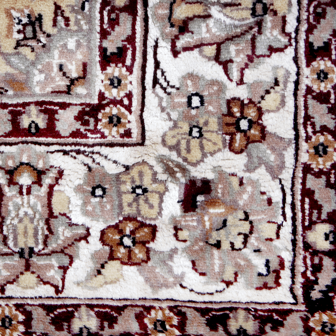 Silk Touch Rug 4x6 ft