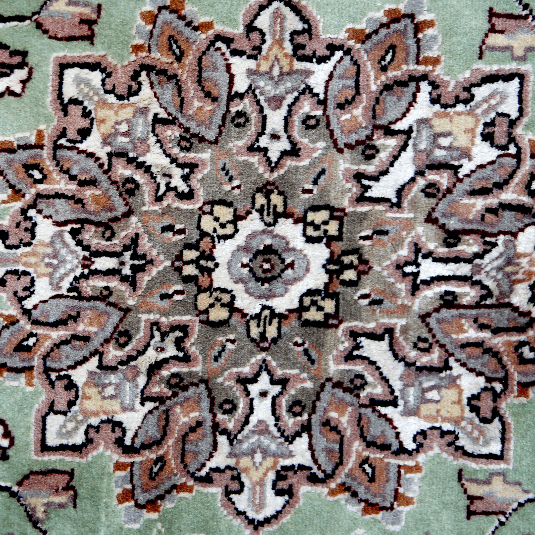 Silk Touch Rug 4x6 ft