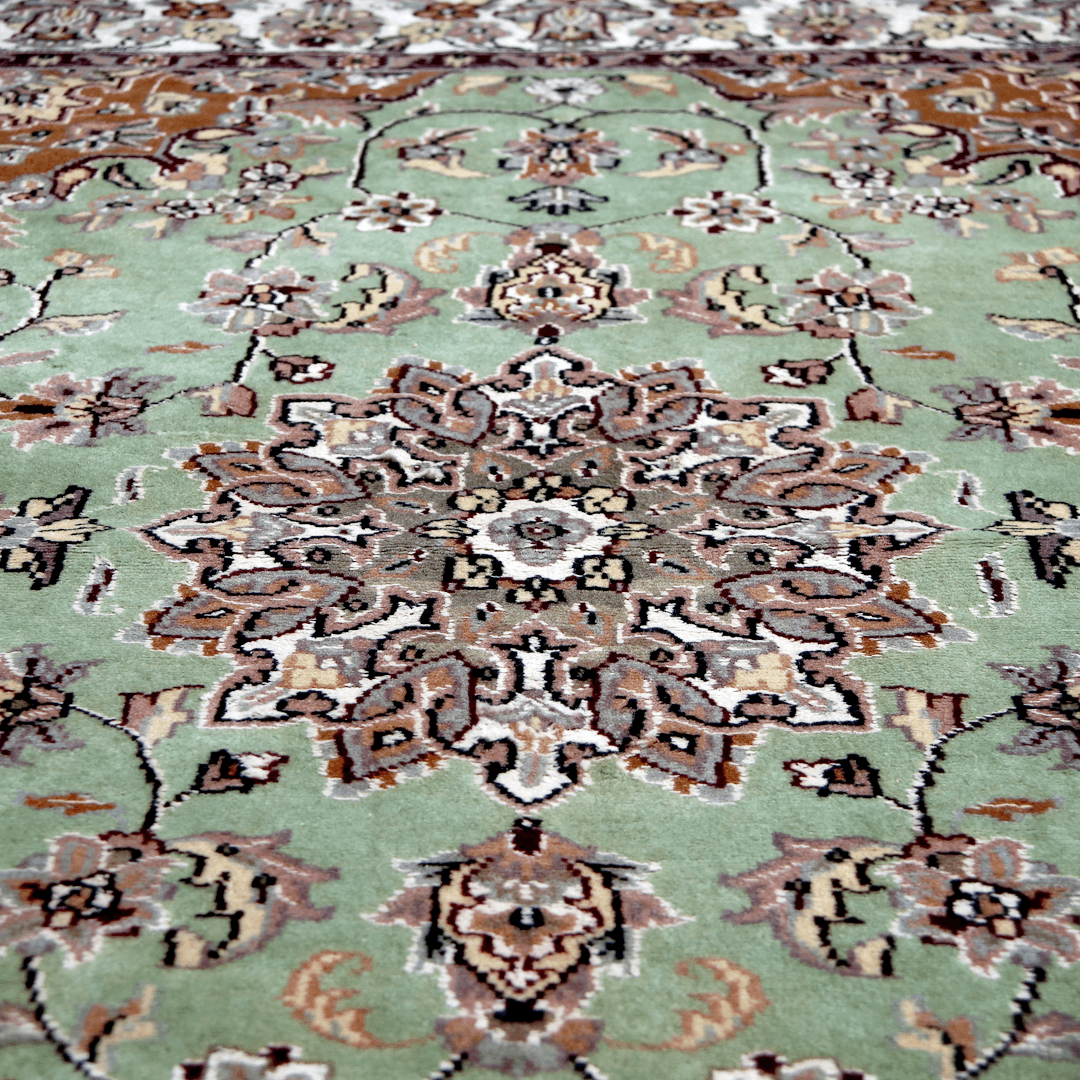 Silk Touch Rug 4x6 ft