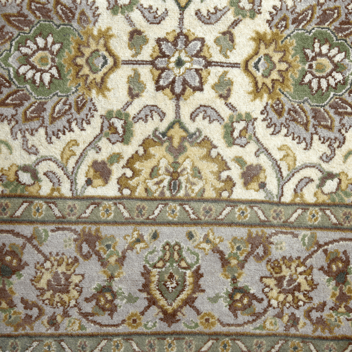 Handknotted Rug 4x6 ft