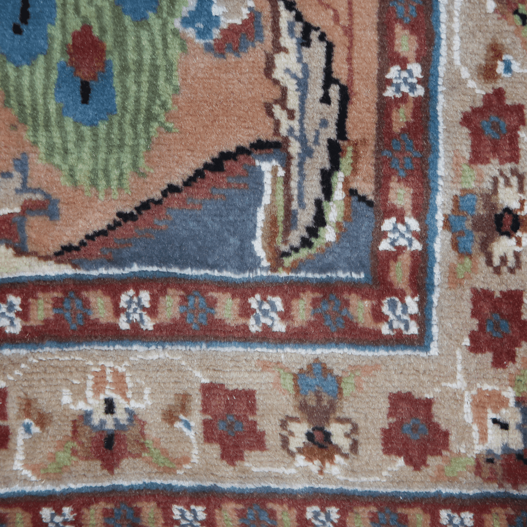 Handknotted Silk Pictorial Rug 2.5x4 Ft