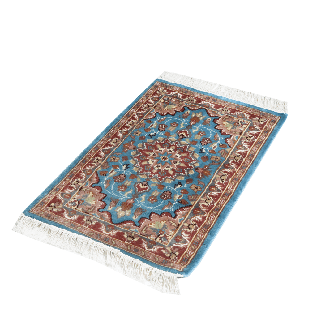 Hanknotted Silk Mat 2x3 Ft