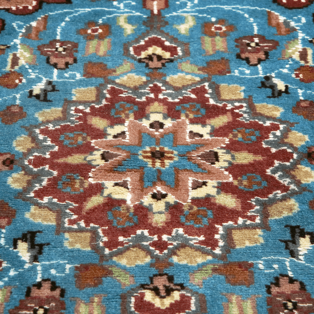 Hanknotted Silk Mat 2x3 Ft